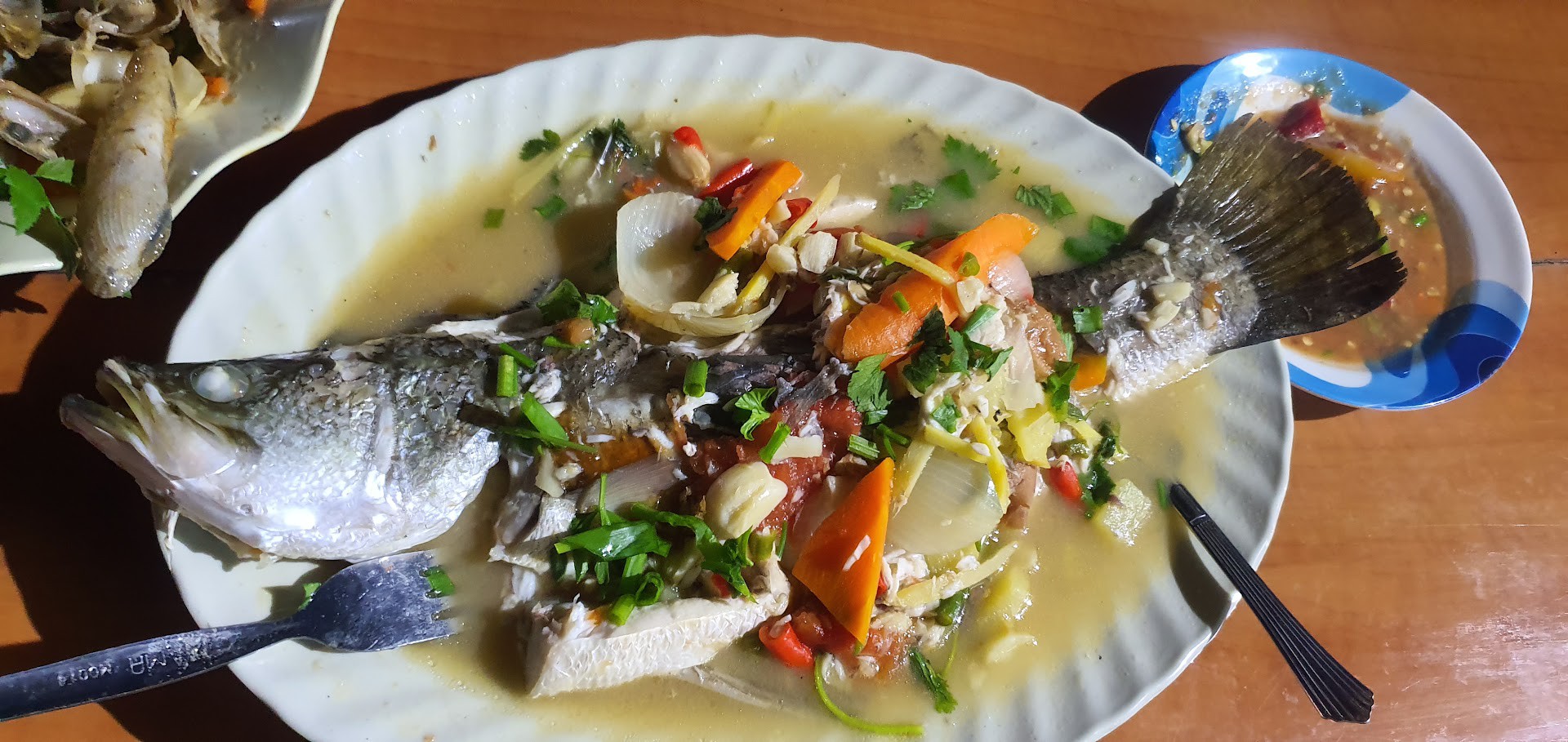 Medan Ikan Bakar, Jeti Kuala Perlis — Hidangan ikan