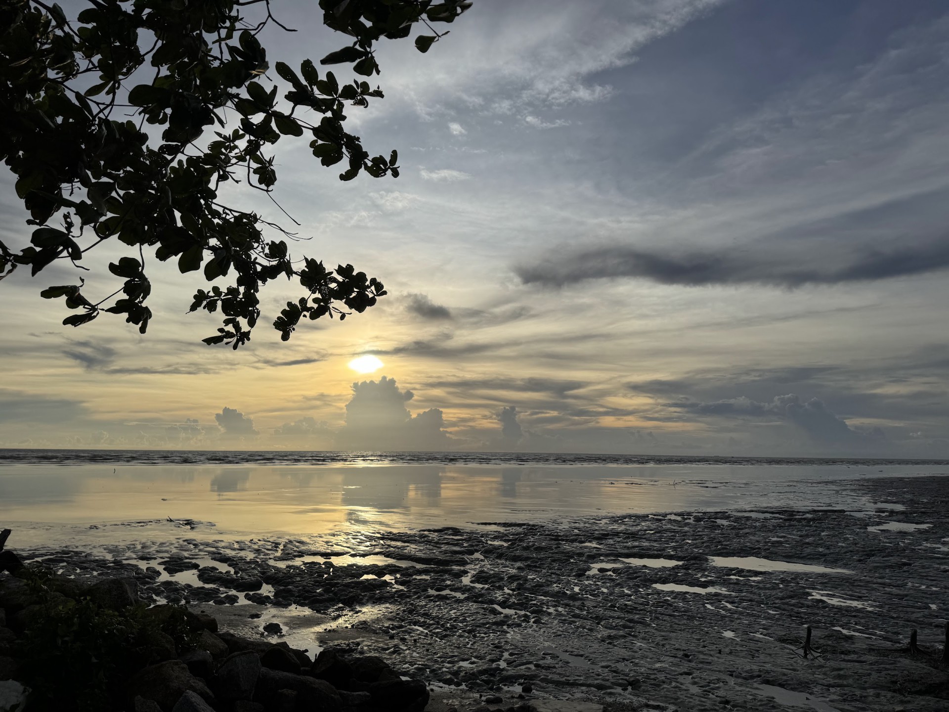 Pantai Malindo — Sorotan tempat