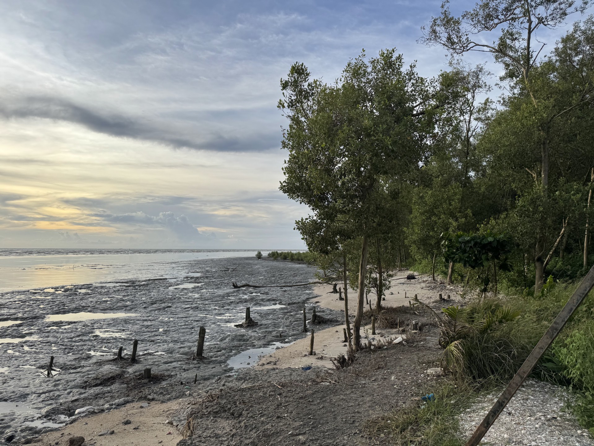 Pantai Malindo — Sudut tambahan 2