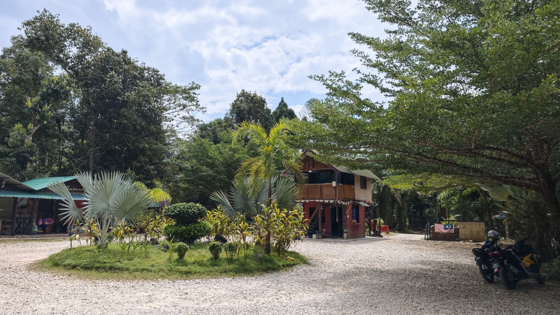 Lata Kolam Air Deru Ecopark — Sorotan tempat