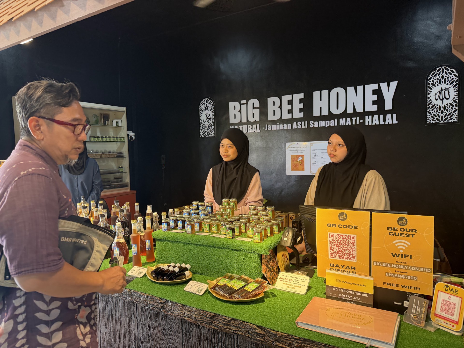 Galeri Madu Big Bee Honey — Sudut tambahan 1