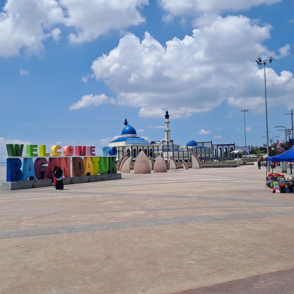 Gambar galeri Dataran Waterfront Bagan Datuk