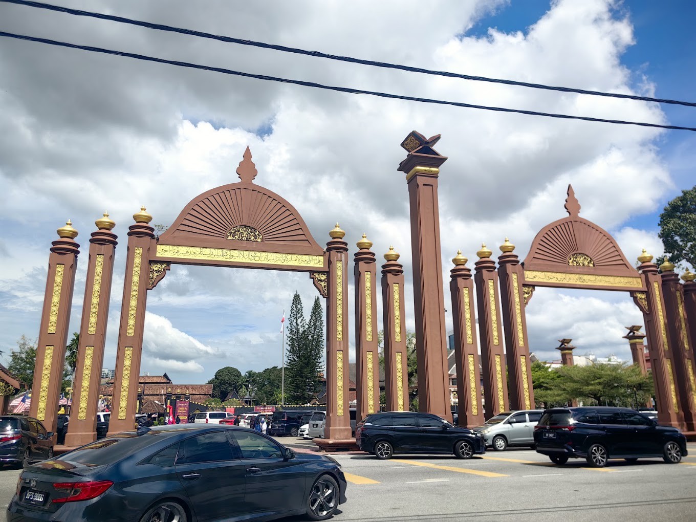 Gambar galeri Istana Jahar