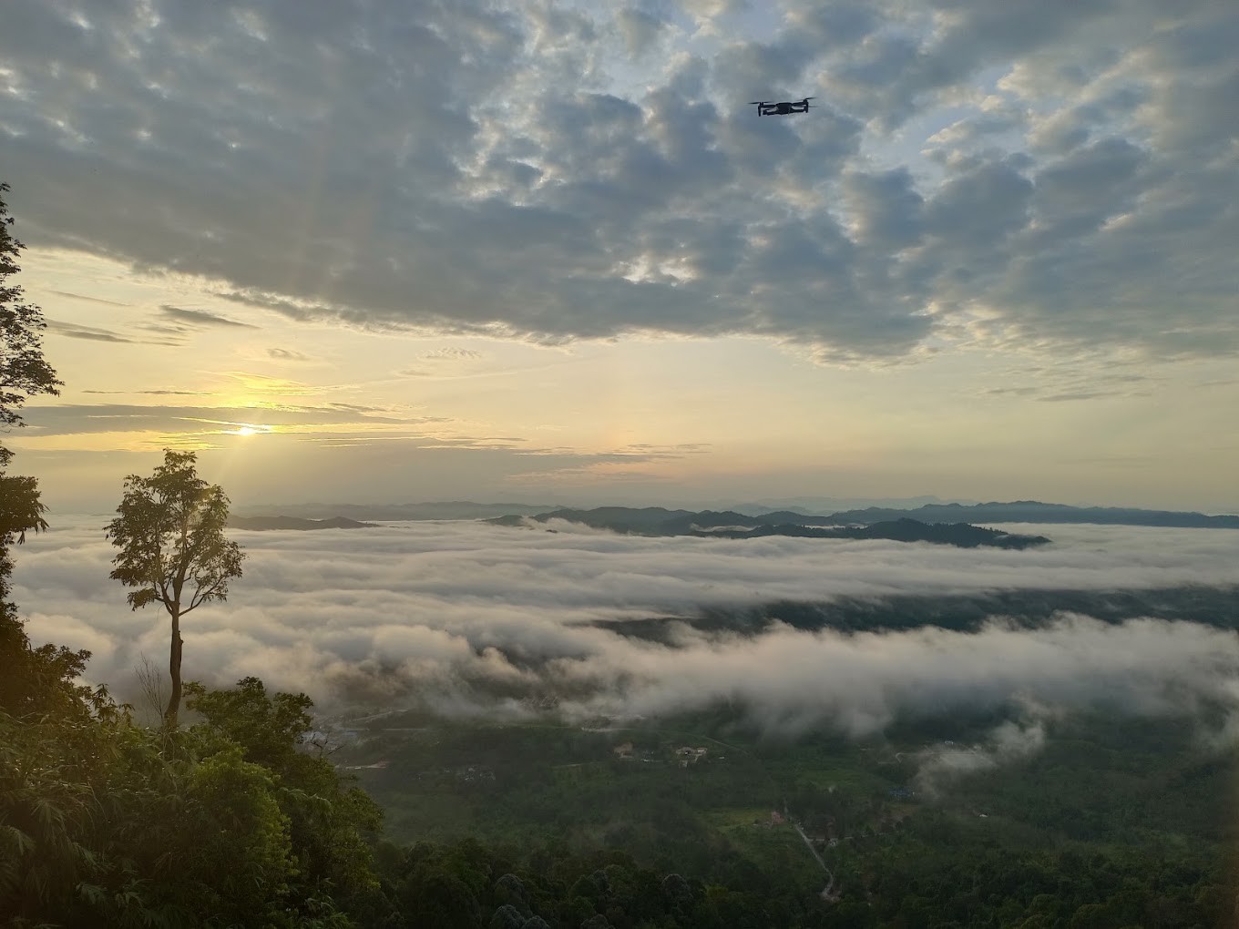 Gambar galeri Air Terjun Jelawang