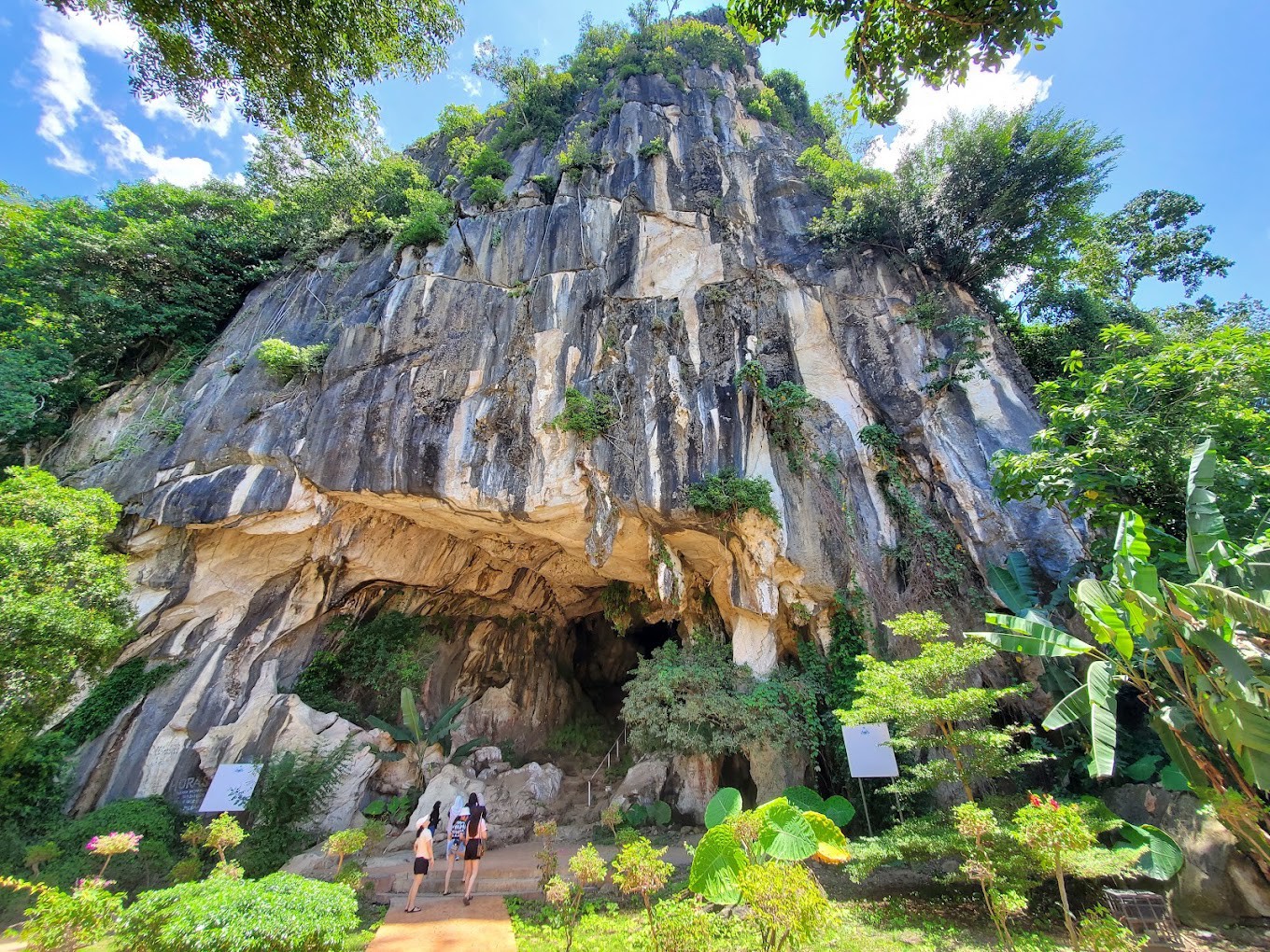 Gambar galeri Gunung Reng
