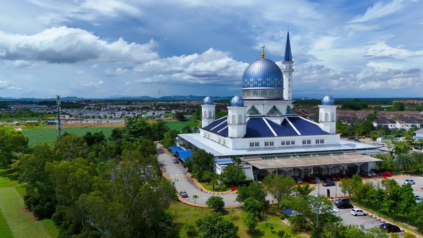 Gambar galeri Masjid Abdullah Fahim