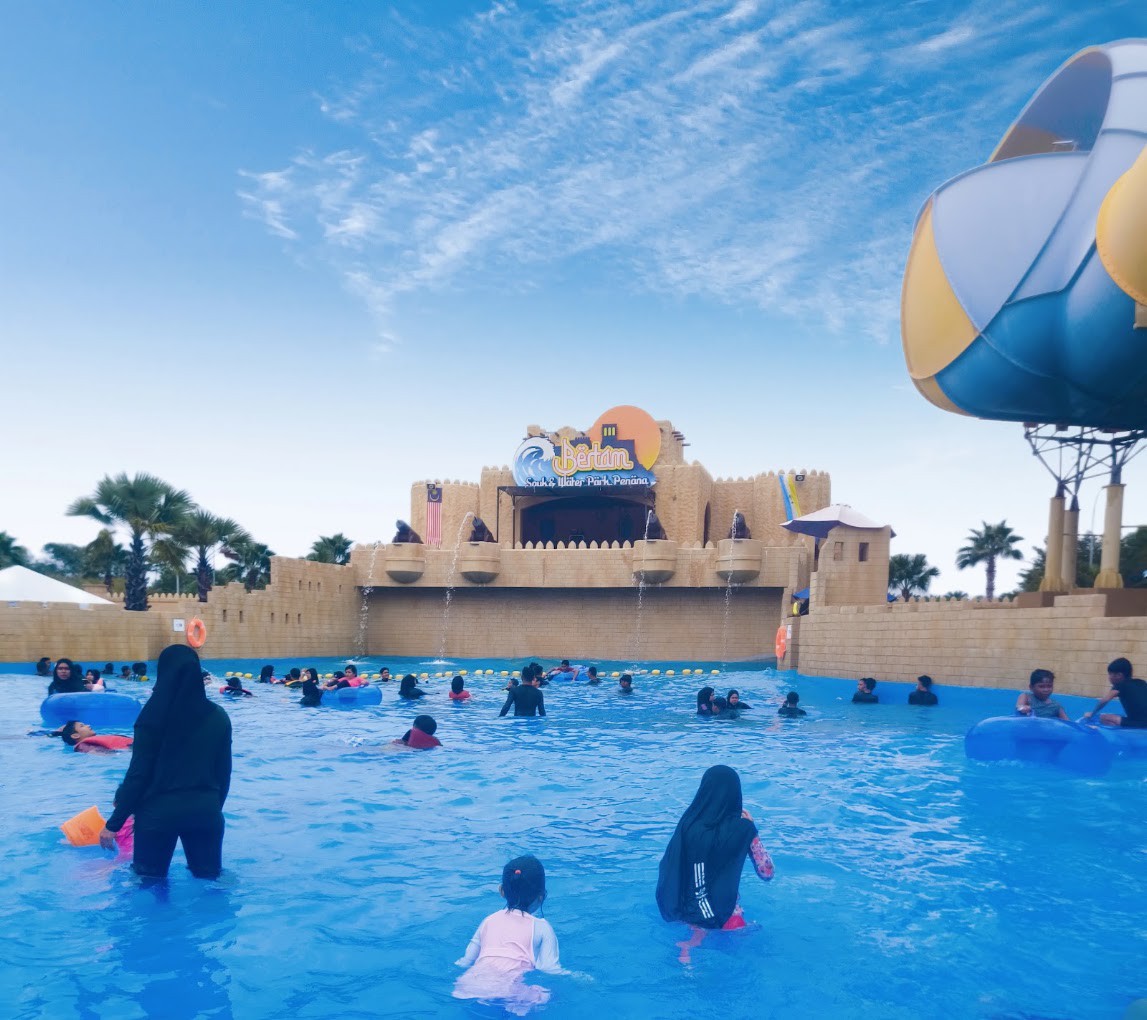 Gambar galeri Bertam Souk & Water Park
