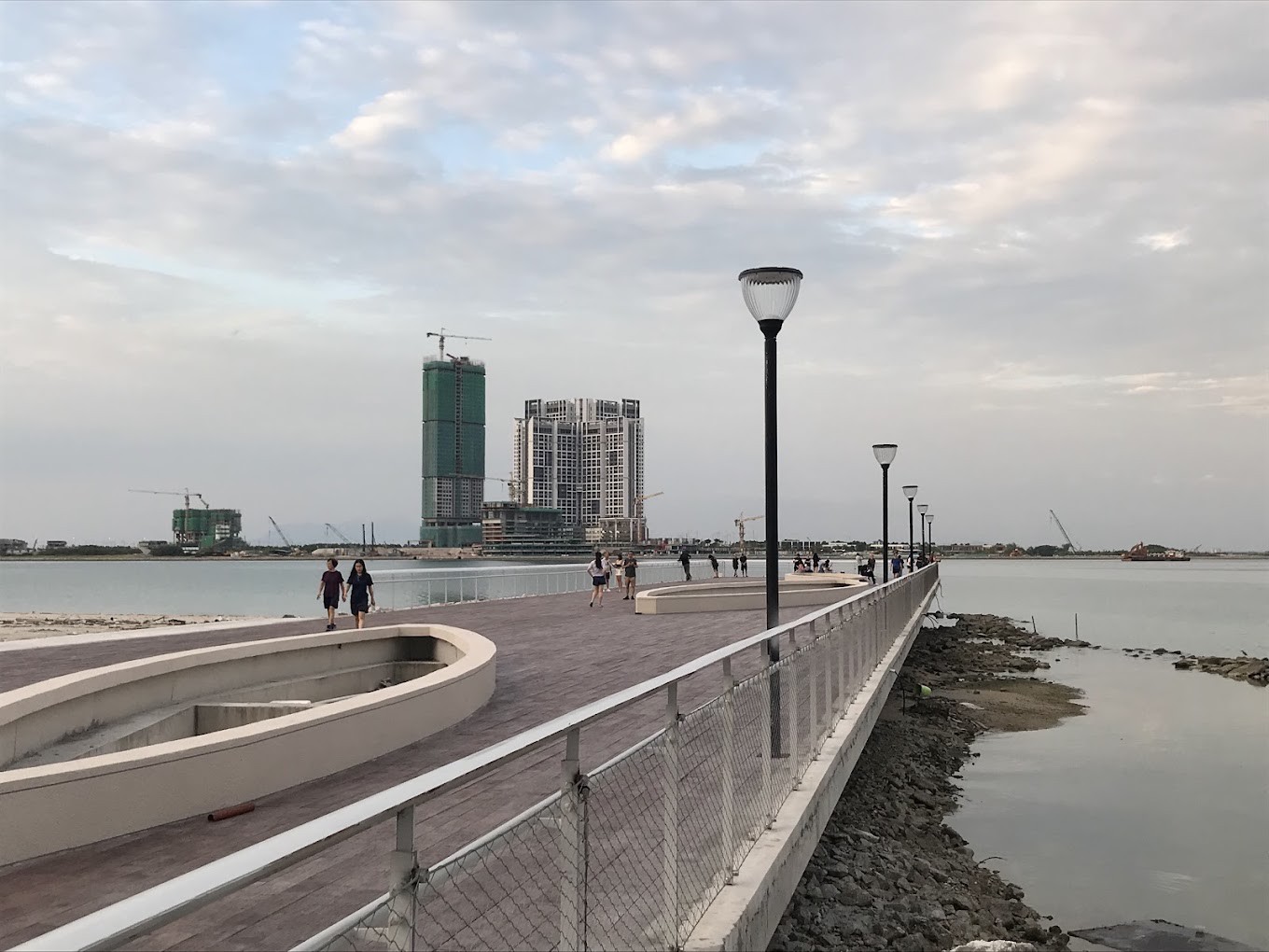 Gambar galeri Gurney Bay Park