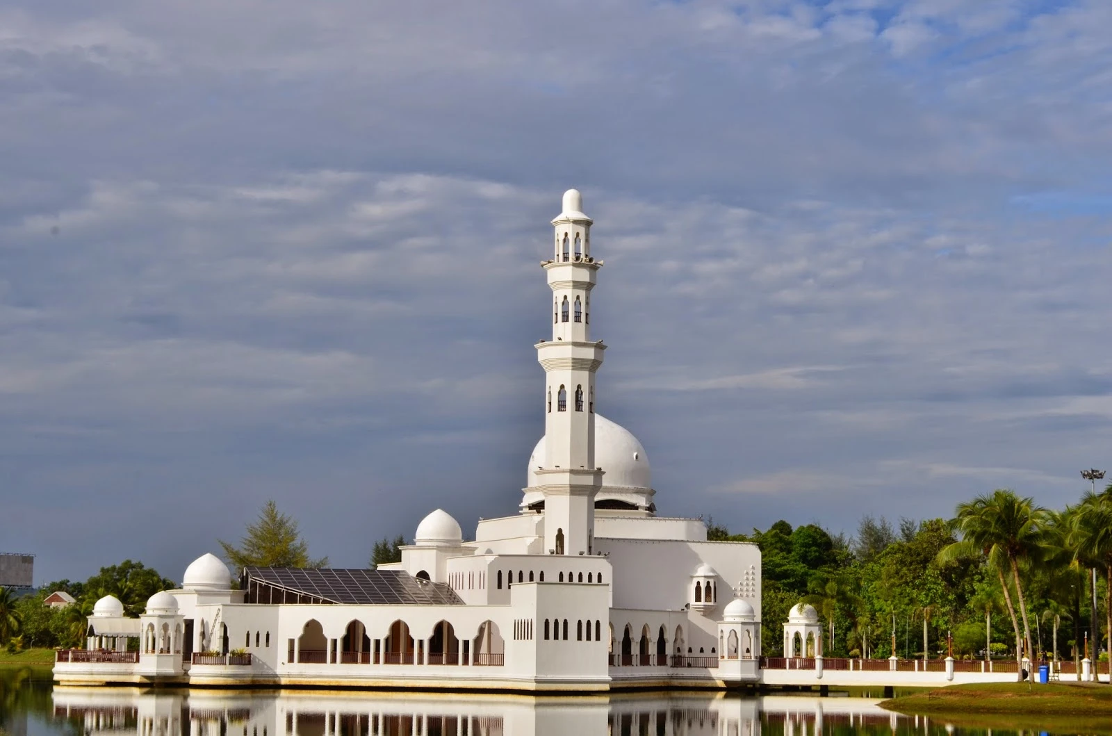 Masjid Tengku Tengah Zaharah (Masjid Terapung) — galeri 1