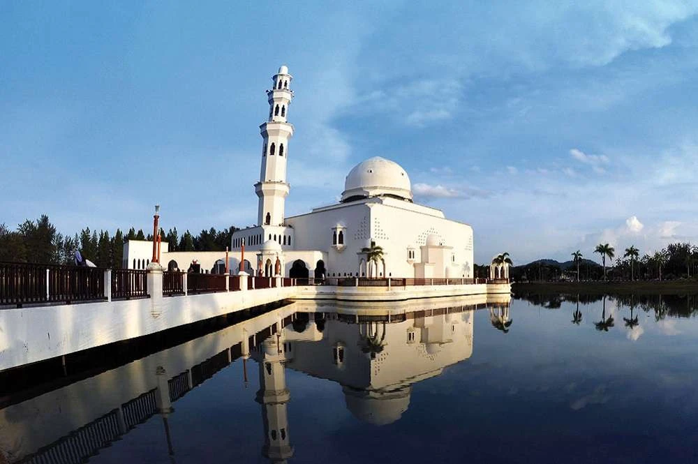Masjid Tengku Tengah Zaharah (Masjid Terapung) — galeri 2