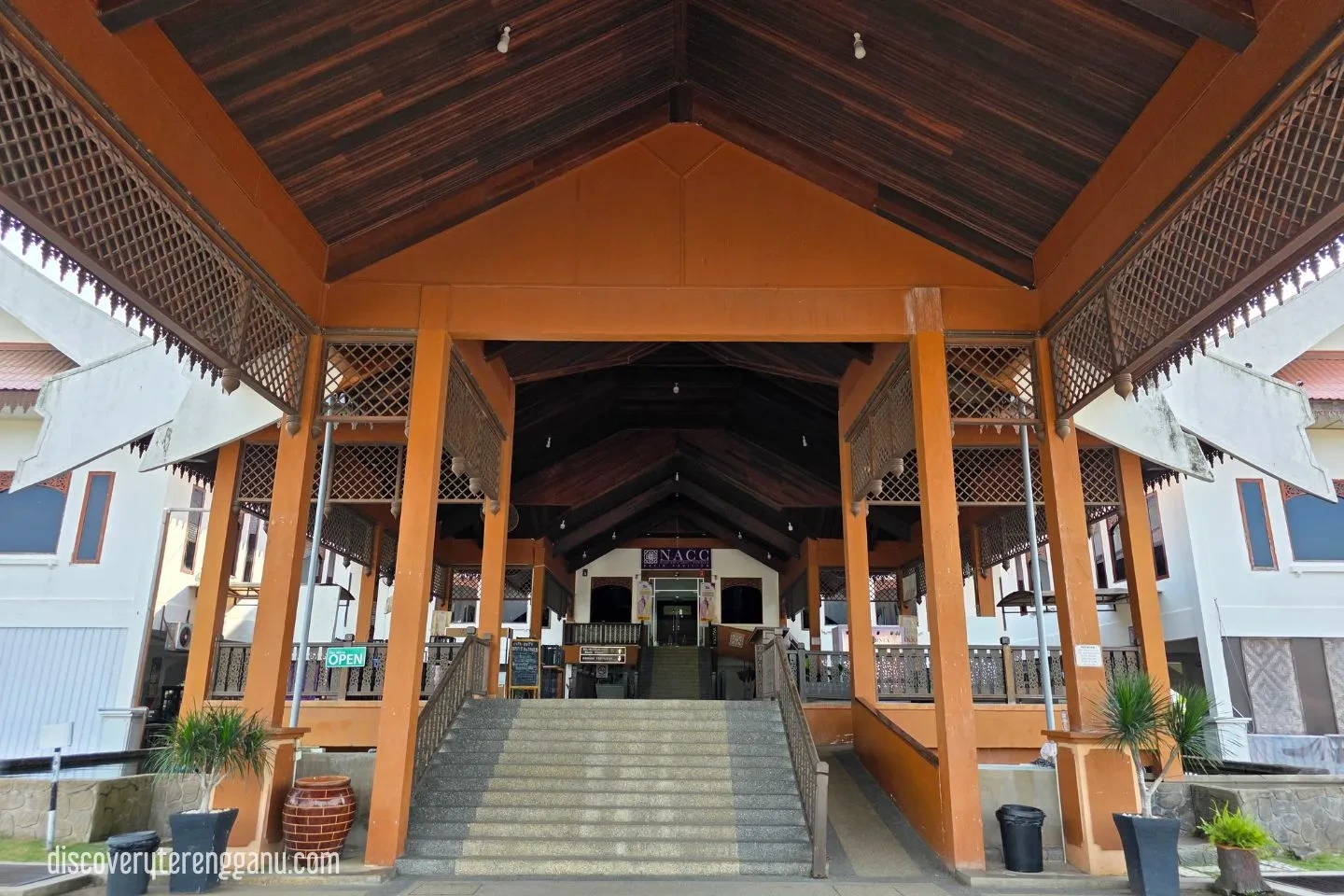 Gambar NACC Batik Pavilion (Noor Arfa Craft Complex)