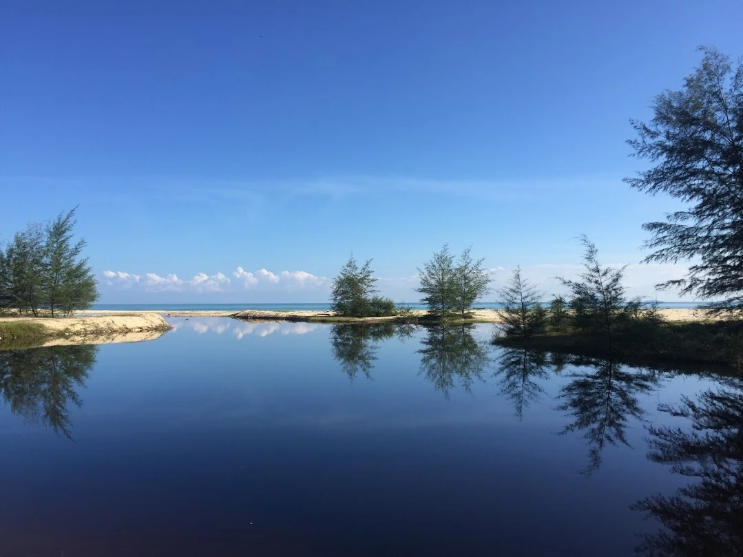Pantai Air Tawar — galeri 3