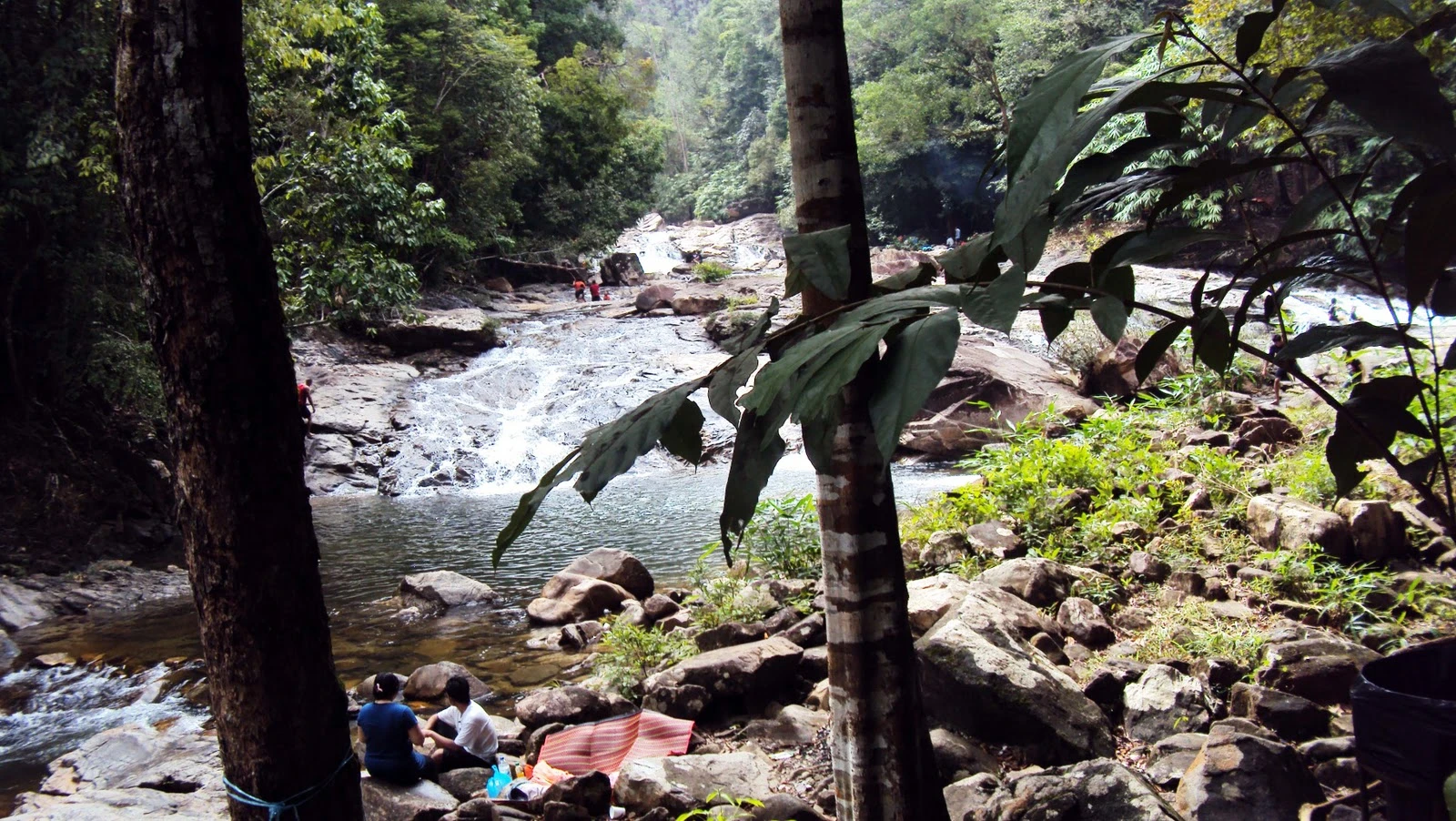 Lata Tembakah — galeri 3