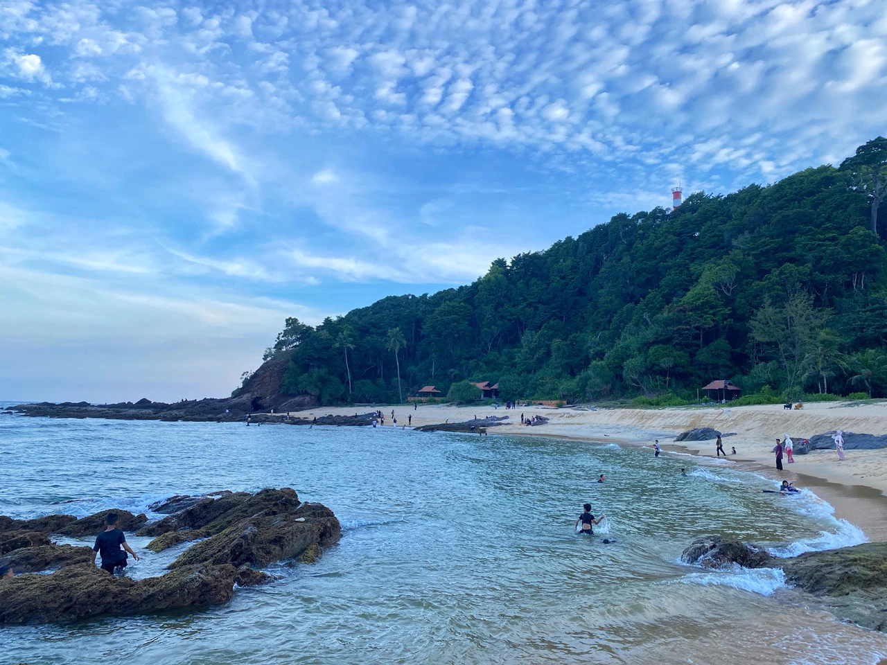 Pantai Teluk Bidara — galeri 3