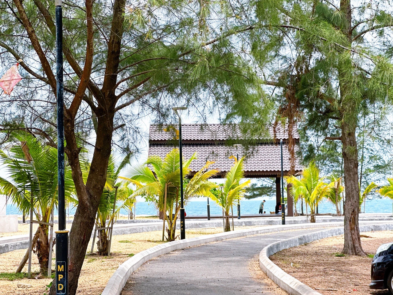 Pantai Teluk Lipat — galeri 2