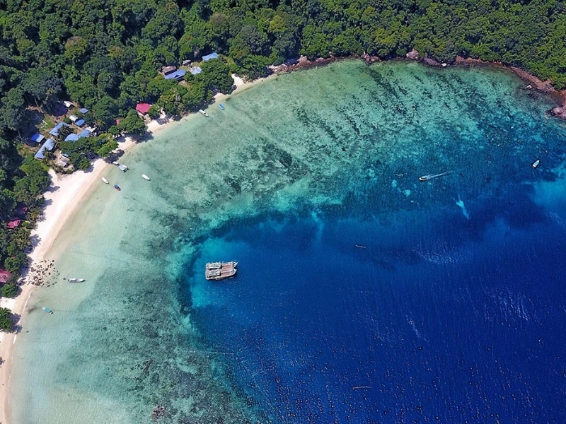 Gambar Pulau Tenggol