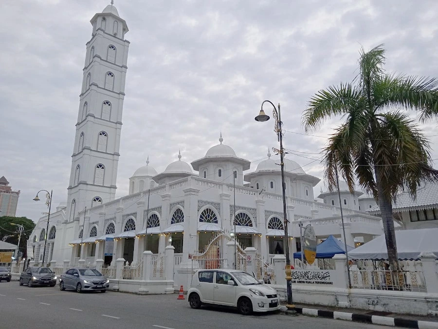 Gambar Masjid Abidin (Masjid Negeri)