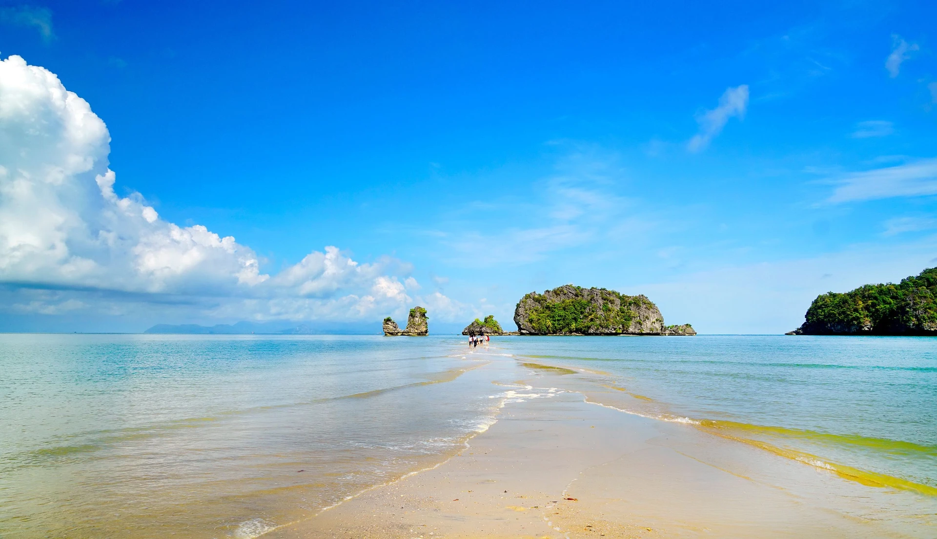 Tanjung Rhu Beach (Pantai Tanjung Rhu) — galeri 3