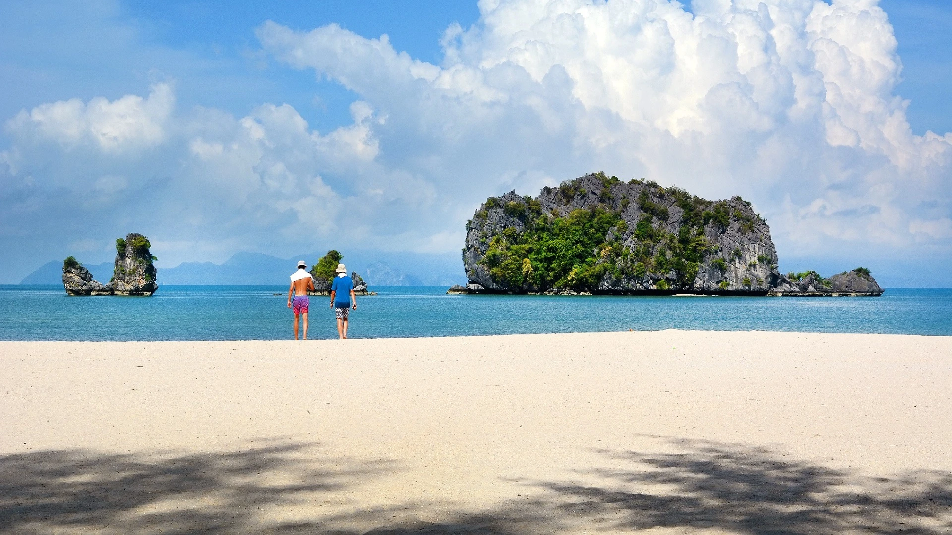 Tanjung Rhu Beach (Pantai Tanjung Rhu) — galeri 1