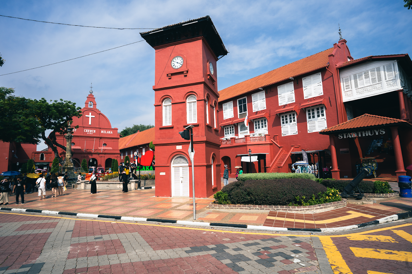 Gambar galeri Dataran Belanda (Dutch Square)