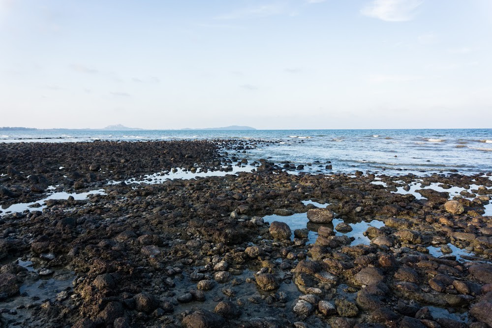 Pantai Batu Hitam — galeri 3