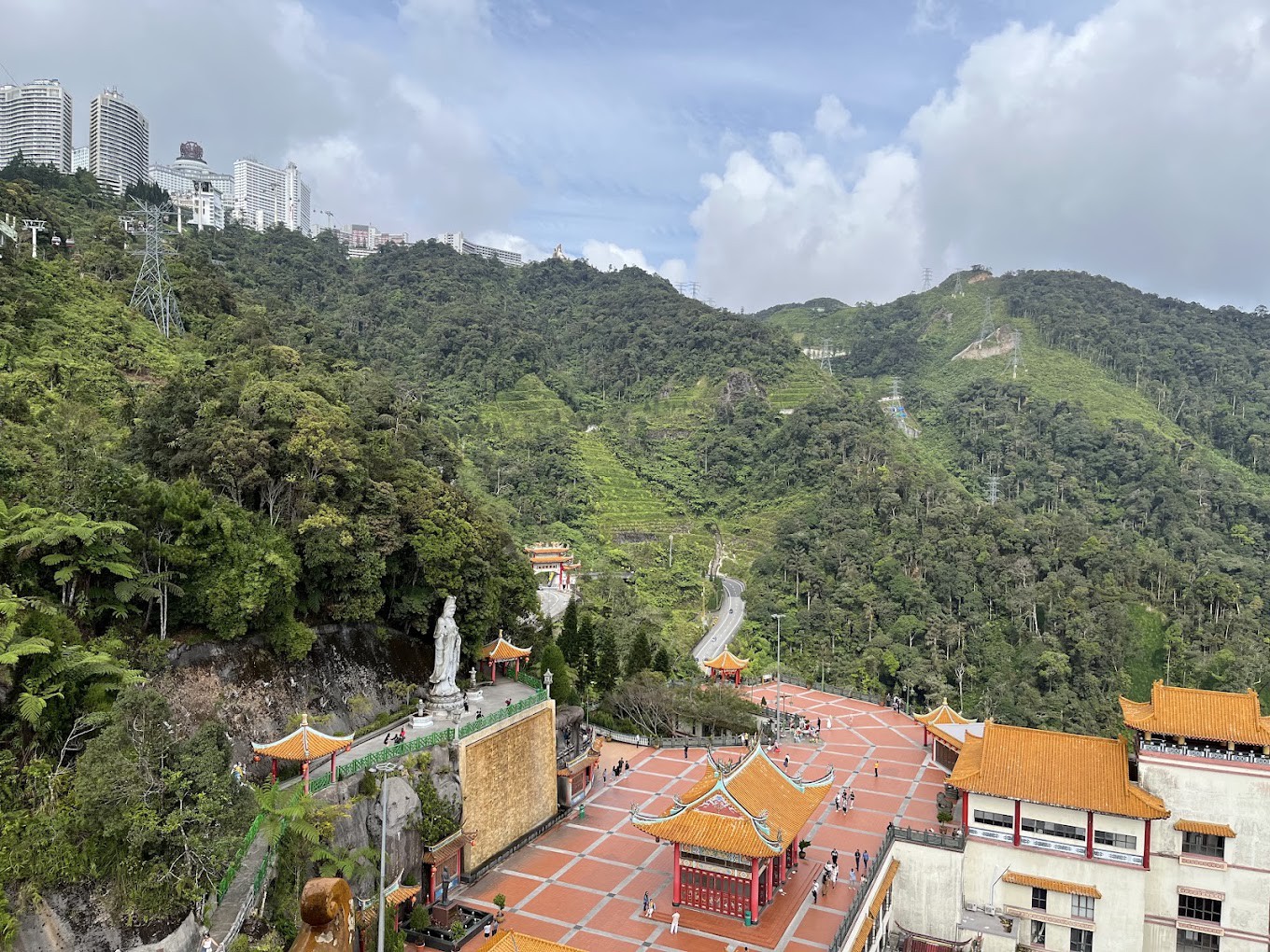 Gambar galeri Chin Swee Caves Temple