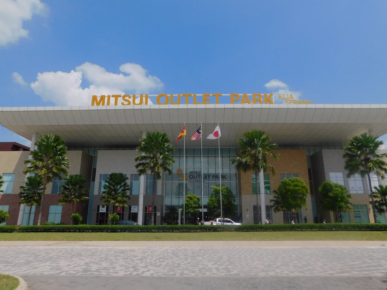 Mitsui Outlet Park KLIA Sepang — galeri 3