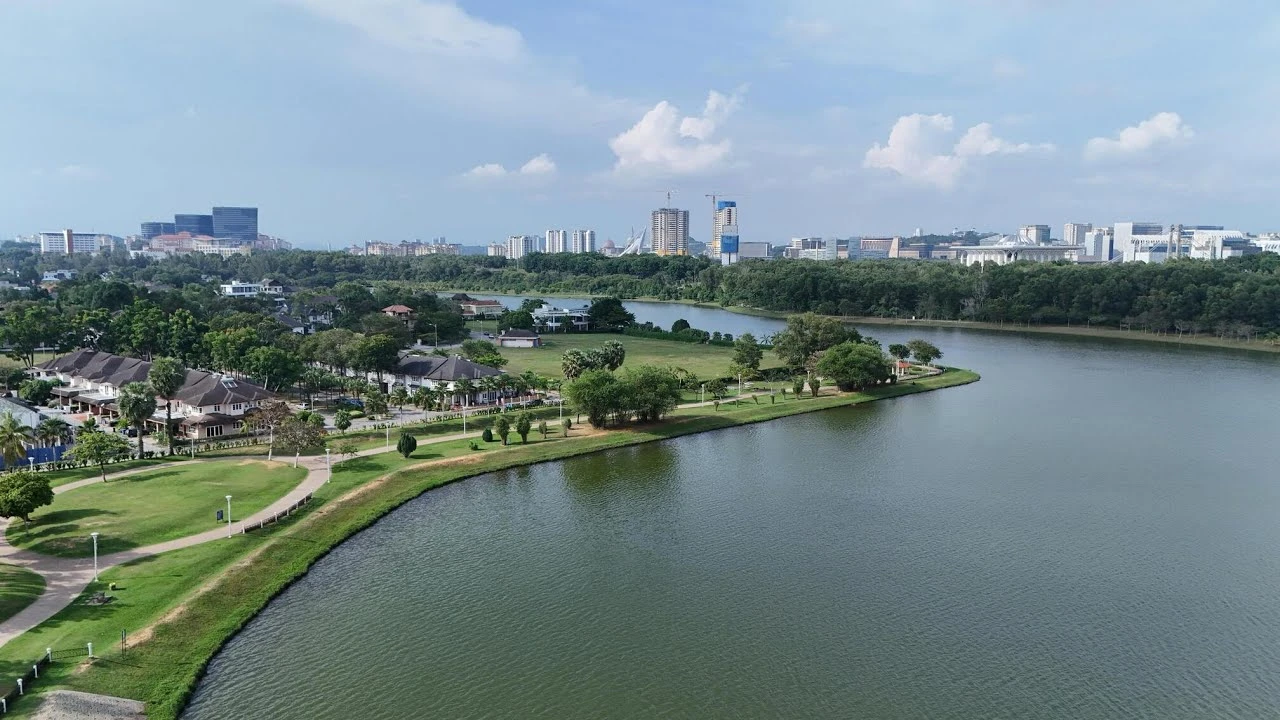 Taman Tasik Kelana Jaya — galeri 4