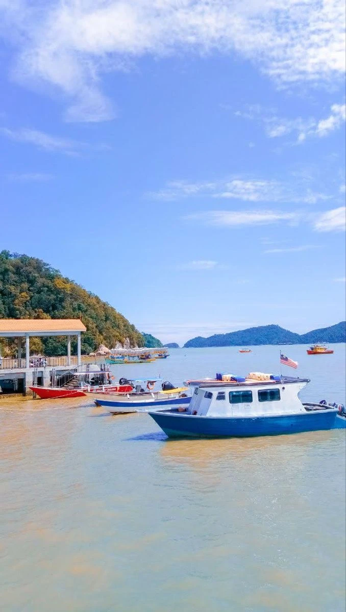 Pantai Penyabong — galeri 4