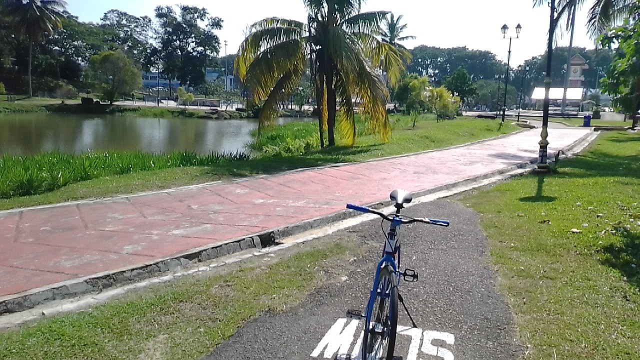 Gambar galeri Taman Tasik Kluang