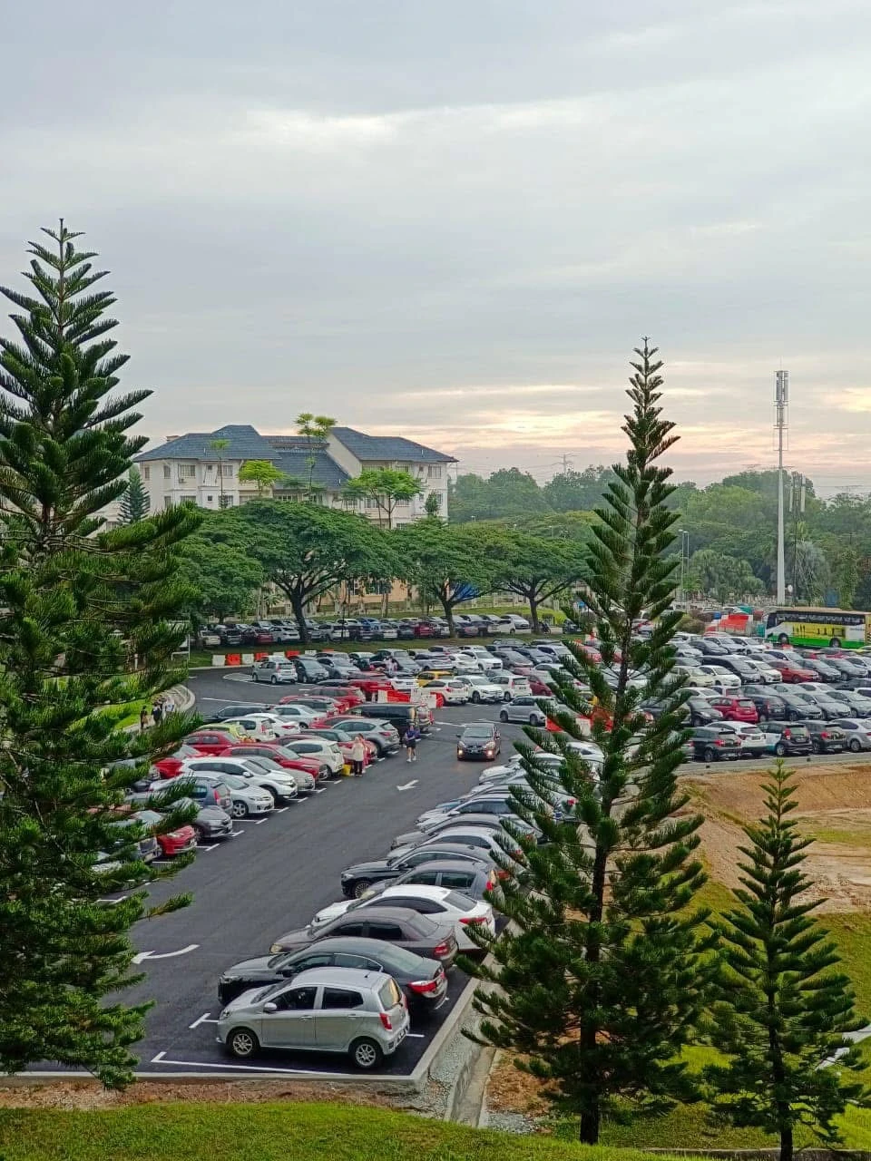 Taman Saujana Hijau — galeri 4