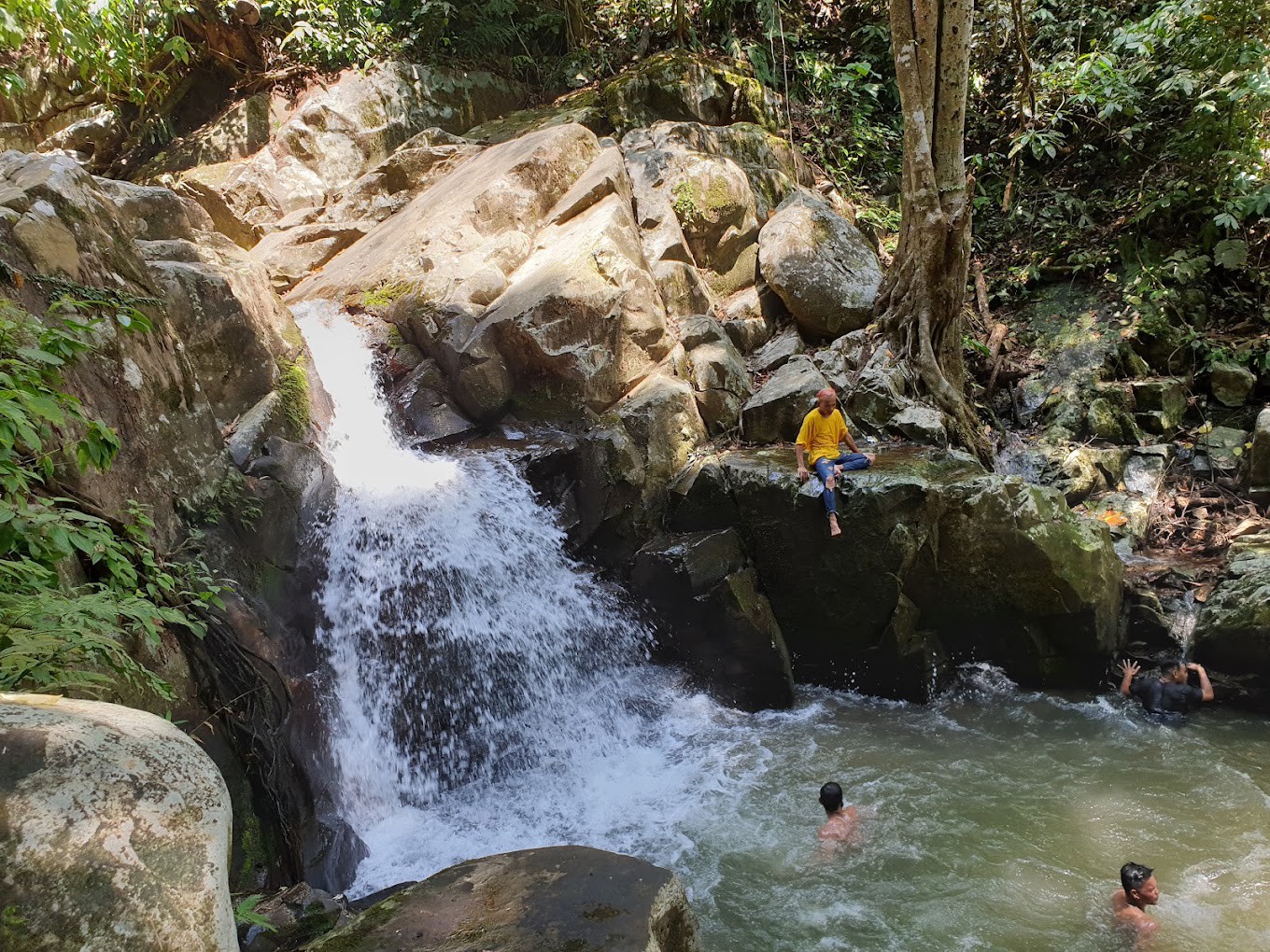 Gambar galeri Air Terjun Kionsom