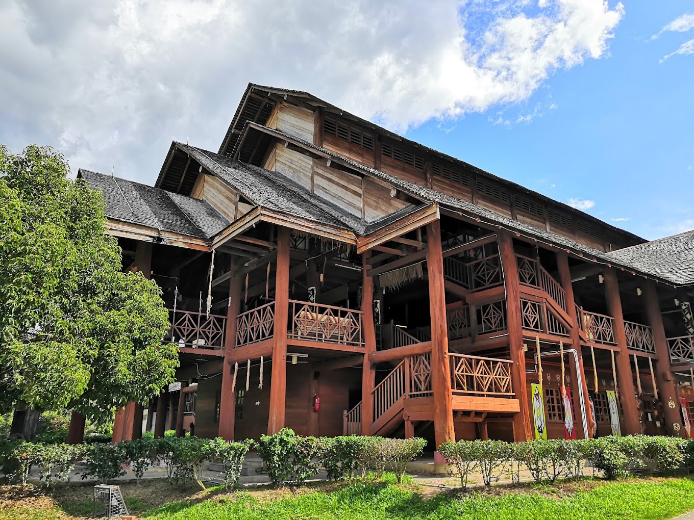 Gambar galeri Muzium Murut Sabah