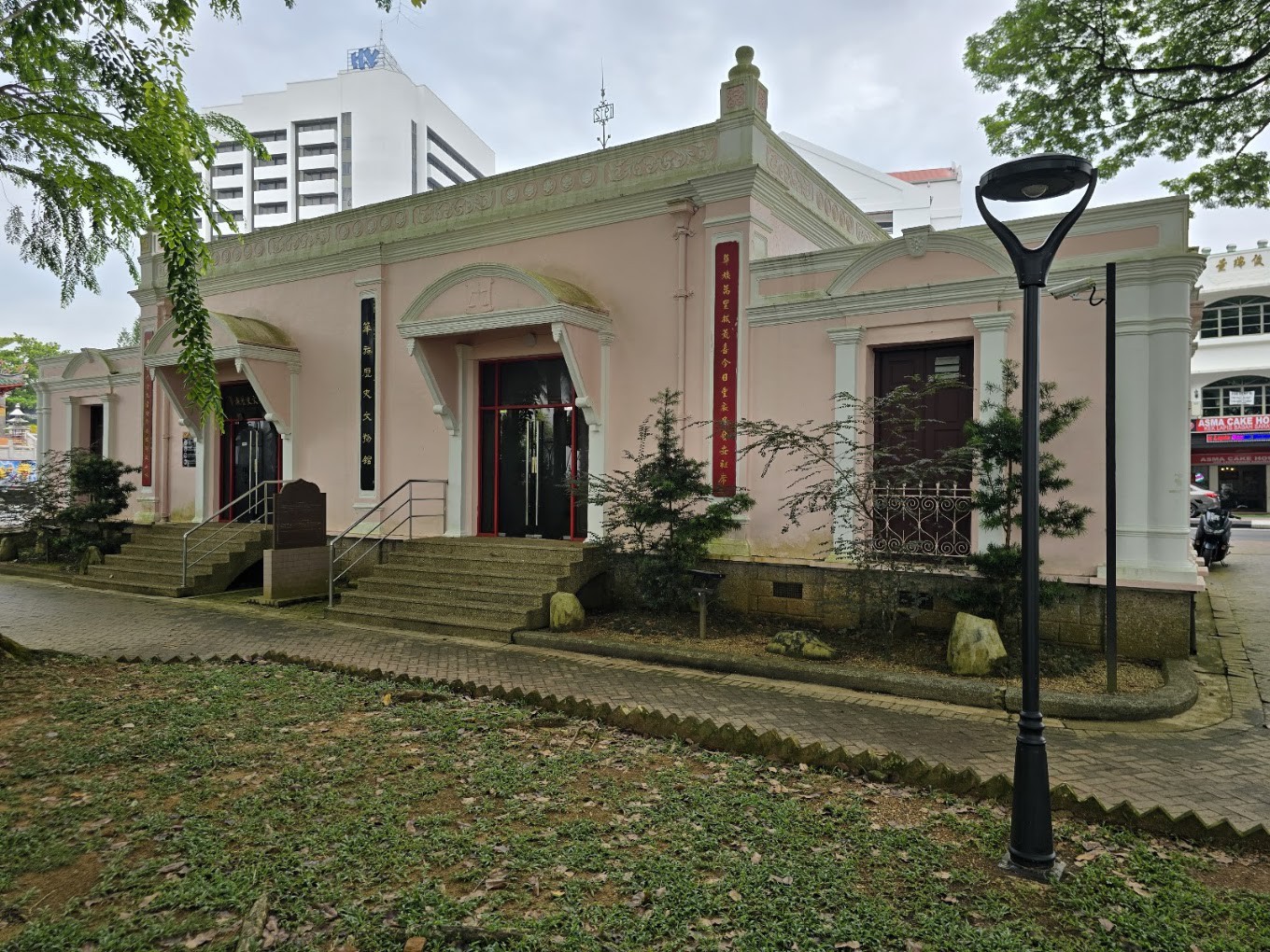 Gambar galeri Muzium Sejarah Cina Kuching