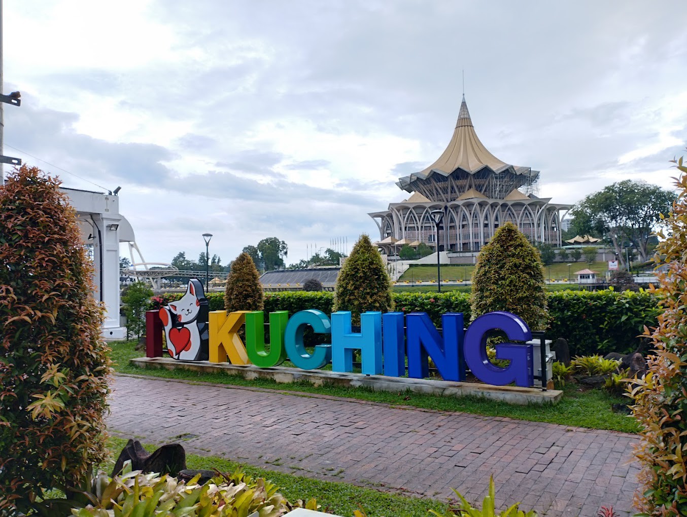 Gambar galeri Kuching Waterfront