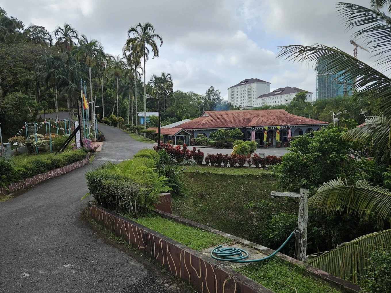 Gambar galeri Taman Tumbina Bintulu