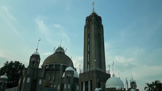 Gambar galeri Sultan Suleiman Royal Mosque