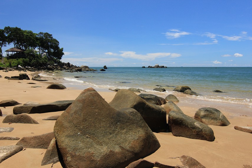 Pantai Tanjung Batu Bintulu — galeri 3