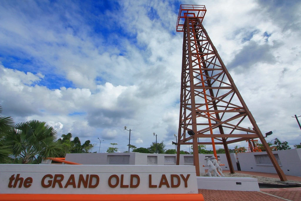 Gambar Canada Hill dan The Grand Old Lady